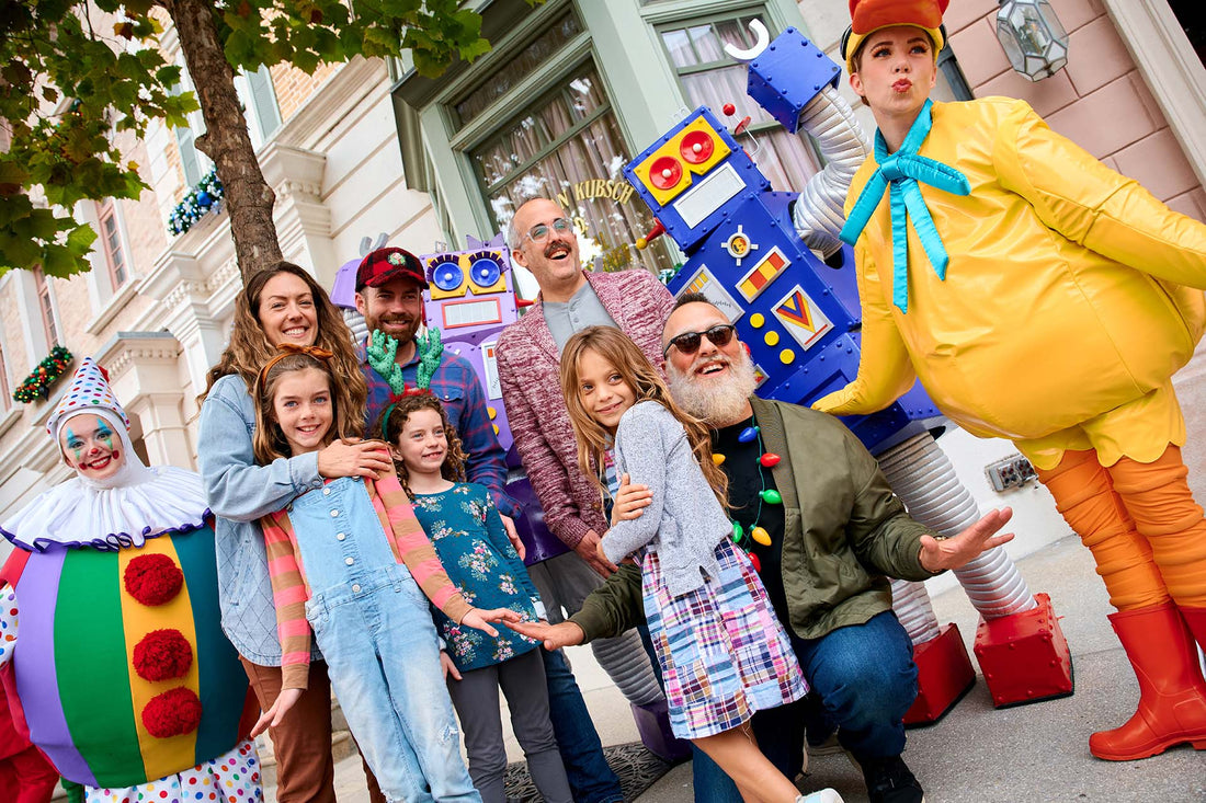 Universal Orlando Holidays 2025: Grinchmas, Wizarding World Christmas & More!